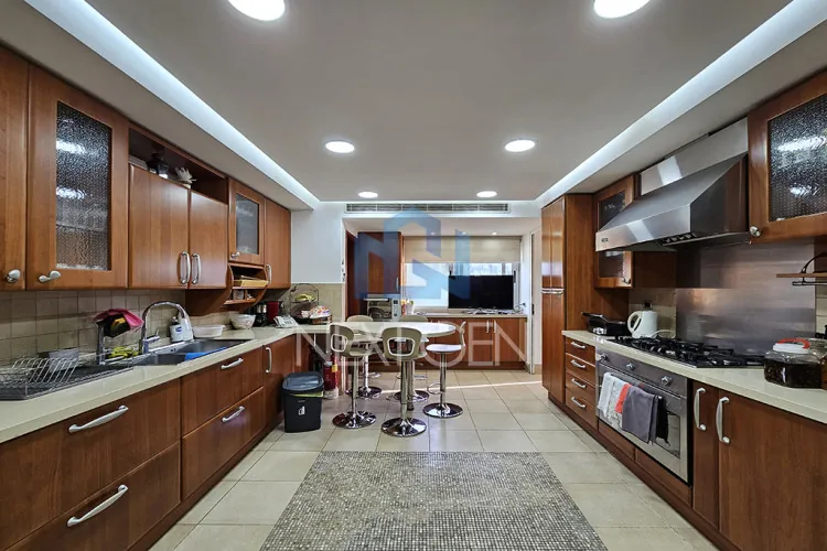 Apartment for Sale in Ras Beirut — photo 5