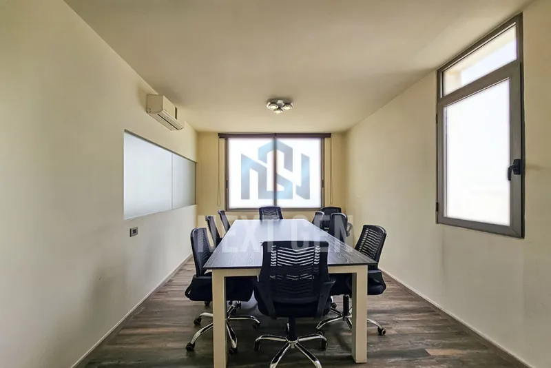 Office for Rent in Ain Mraise — photo 2