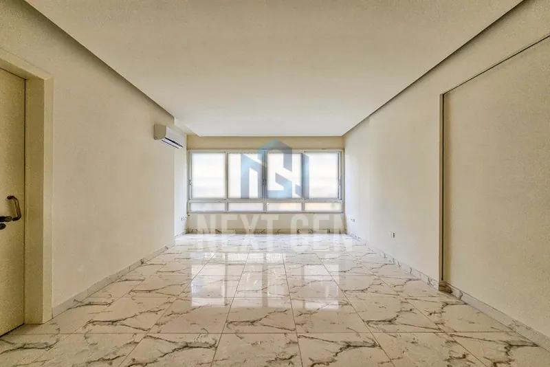 Office for Rent in Badaro — الصورة 4