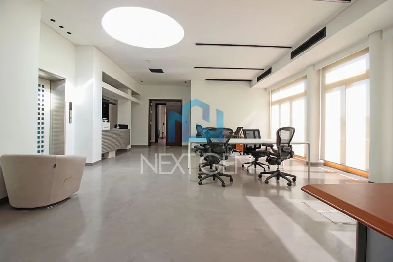 Building for Rent — photo 4