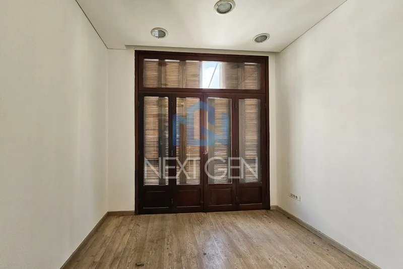 Office for Rent in Downtown — الصورة 5