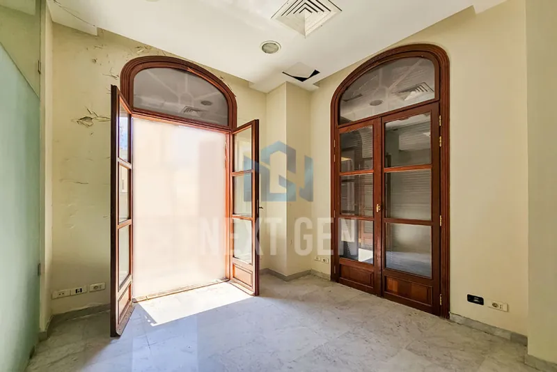 Office for Rent in Downtown | Nejmeh square — الصورة 5