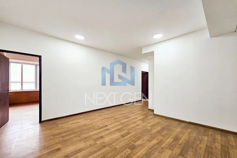 Office for Rent in Saifi