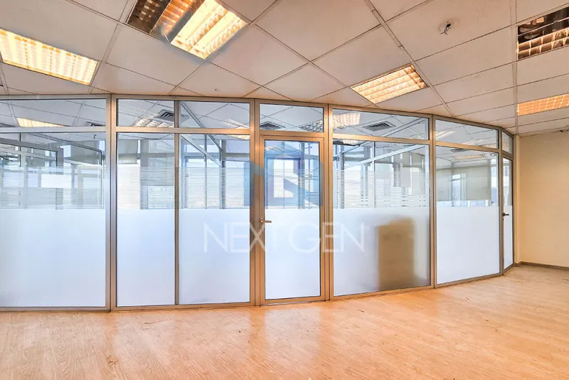 Office for Rent in Sin El Fil — الصورة 3