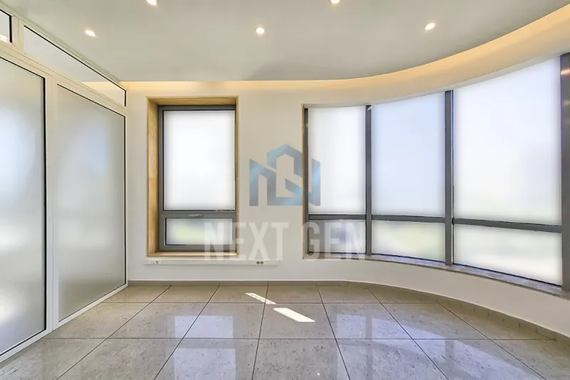 Office for Rent in Adlieh — الصورة 3
