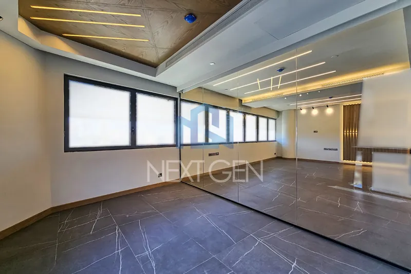 Office for Rent in Downtown — الصورة 4