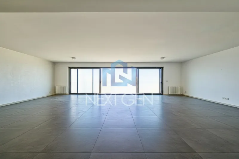 Apartment for Sale in Ain al-Tineh