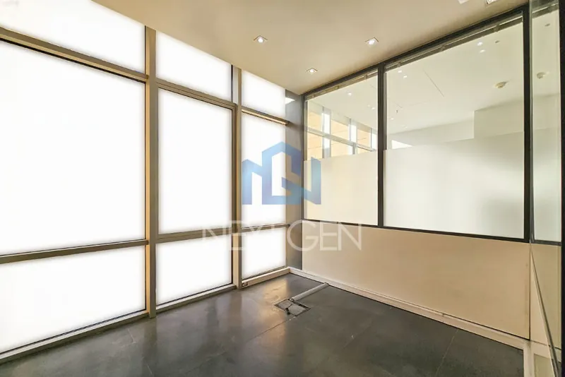 Office for Rent in Downtown — photo 4
