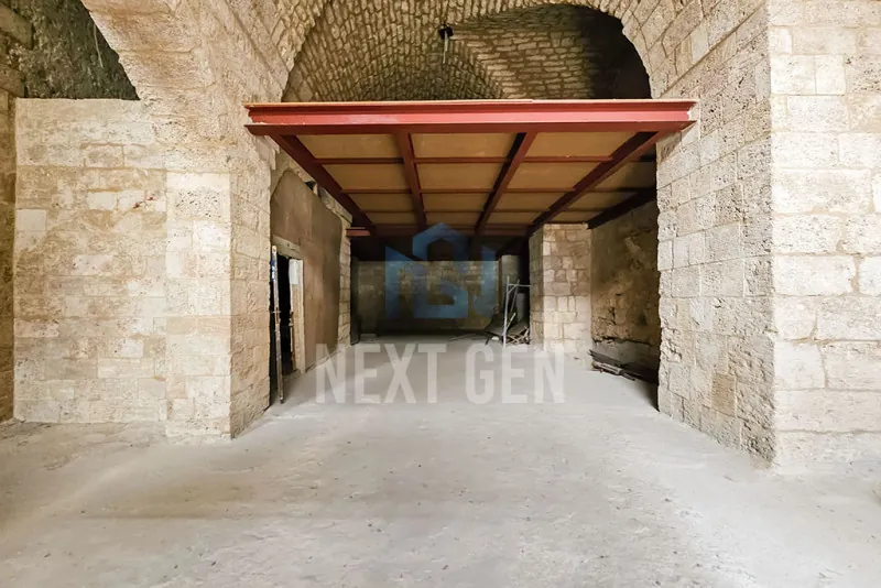 Retail for Sale in Downtown