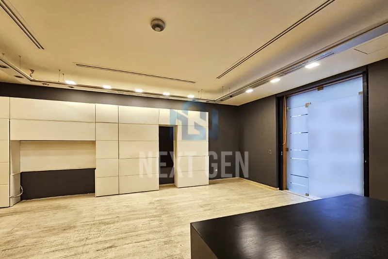 Office for Rent in Downtown — الصورة 3