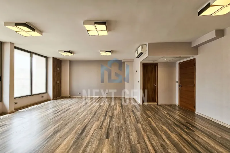 Office for Rent in Ain Mraise