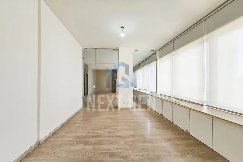 Office for Rent in Downtown — الصورة 4
