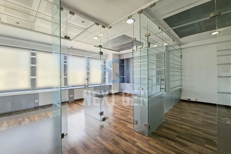 Office for Rent in Downtown — الصورة 3