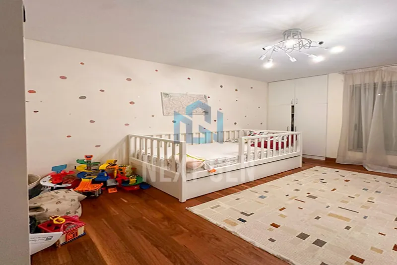 Apartment for Sale in Sanayeh — photo 2