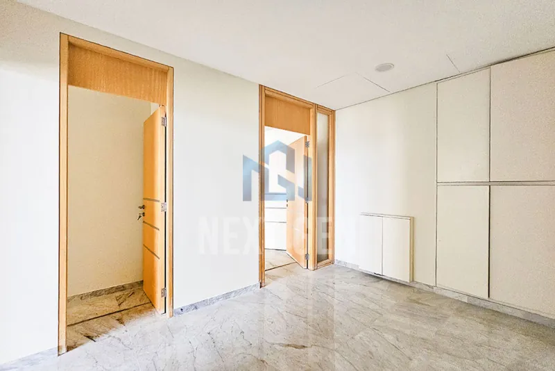Office for Rent in Downtown — الصورة 4