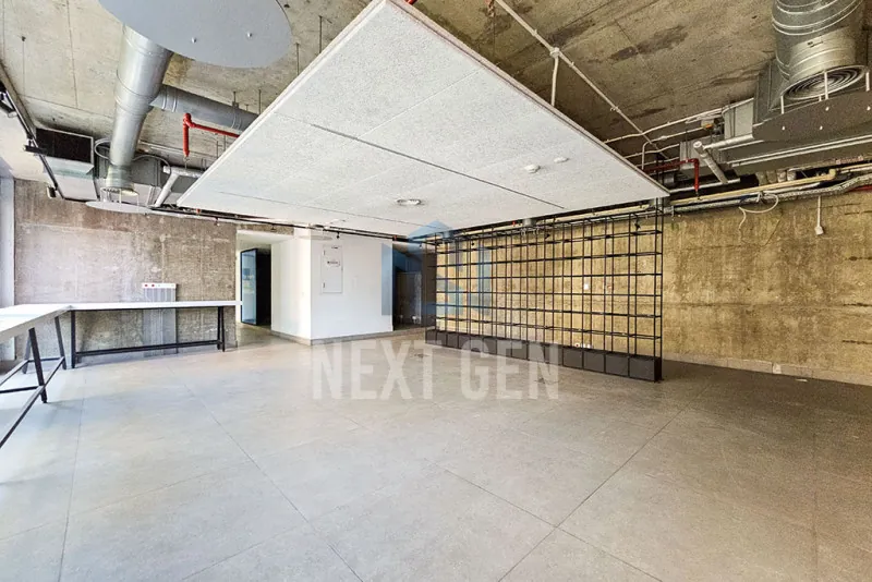 Office for Rent in Achrafieh — الصورة 2