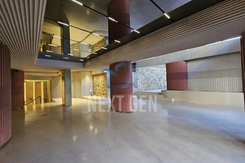 Showroom for Rent in Saifi — الصورة 4