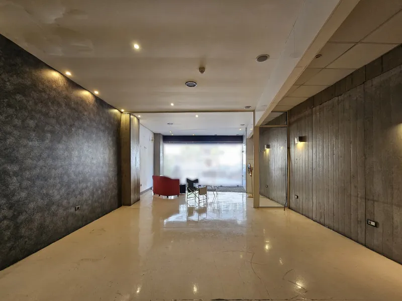 Showroom for Rent in Verdun — الصورة 2