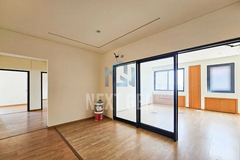 Office for Rent in Mar Mikhael — الصورة 3