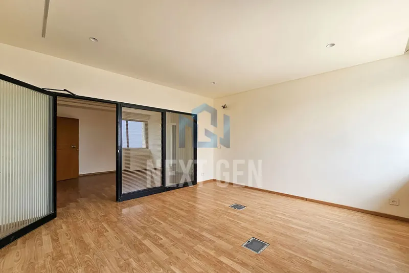Office for Rent in Mar Mikhael — الصورة 5