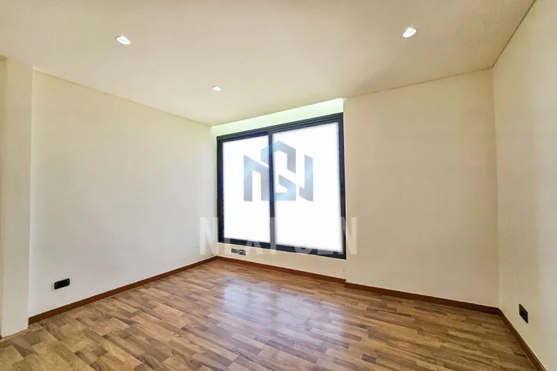 Office for Rent in Mar Mikhael — الصورة 5