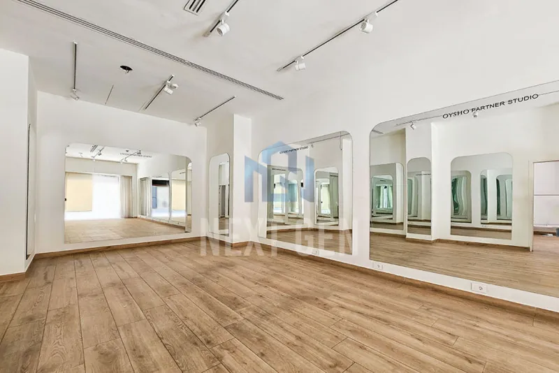 Retail for Rent in Downtown — الصورة 3