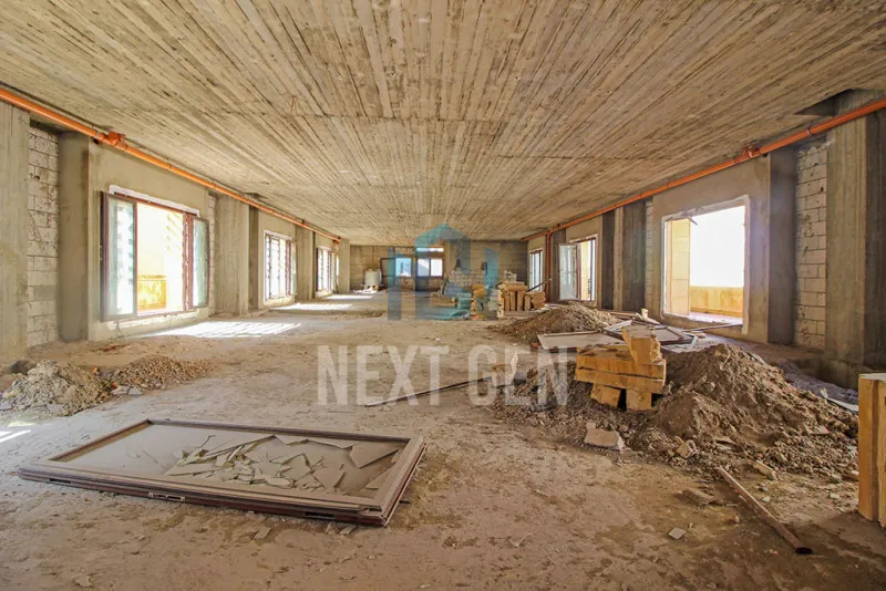 Hotel for Sale in Downtown — photo 2
