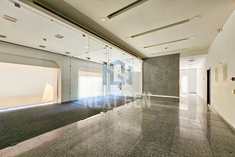 Retail for Rent in Downtown — photo 2