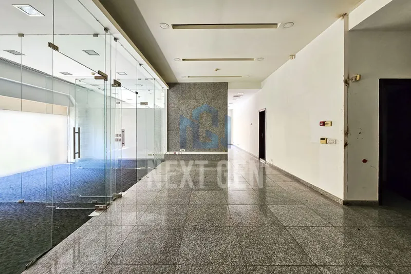 Retail for Rent in Downtown — photo 3