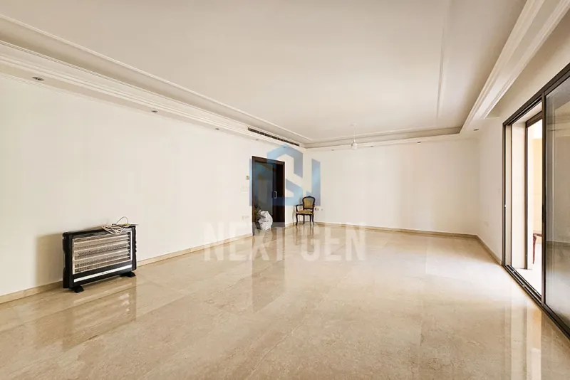 Apartment for Rent in Ain al-Mraiseh — الصورة 3