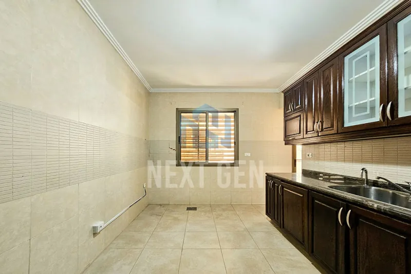 Apartment for Rent in Ain al-Mraiseh — الصورة 5
