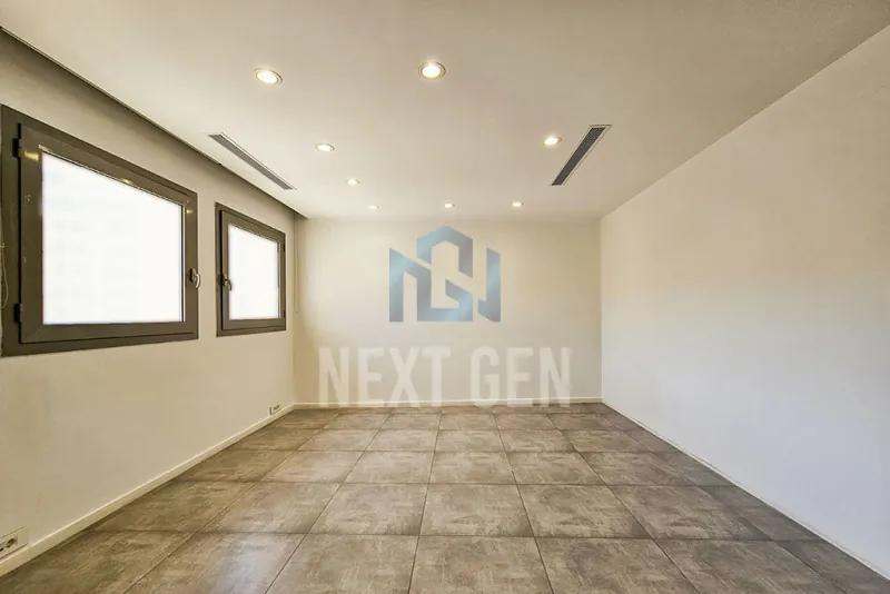 Office for Rent in Downtown — photo 3