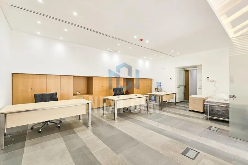 Retail for Rent in Downtown — الصورة 4