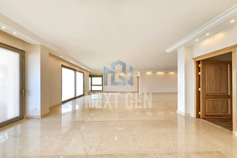 Apartment for Rent in Ain al-Mraiseh — الصورة 1