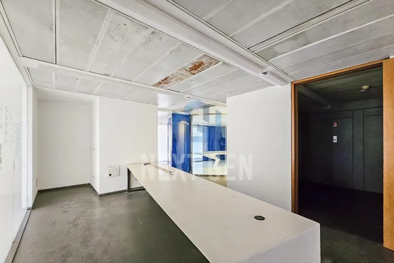 Office for Rent in Achrafieh — الصورة 3