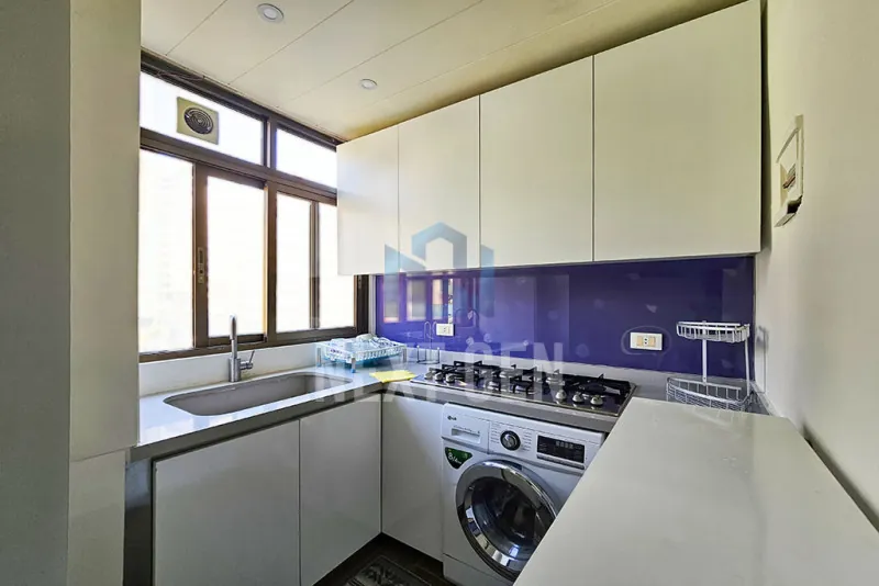 Apartment for Rent in Ain al-Mraiseh — photo 5