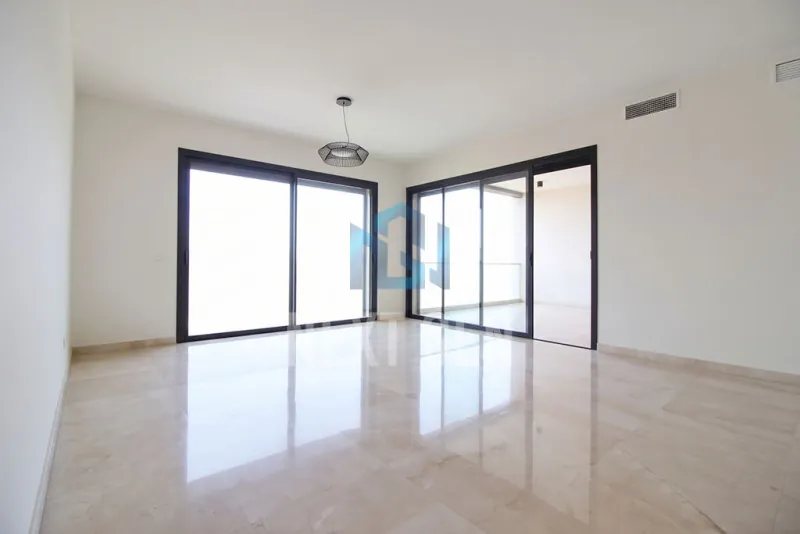 Apartment for Sale in Clemenceau — photo 2
