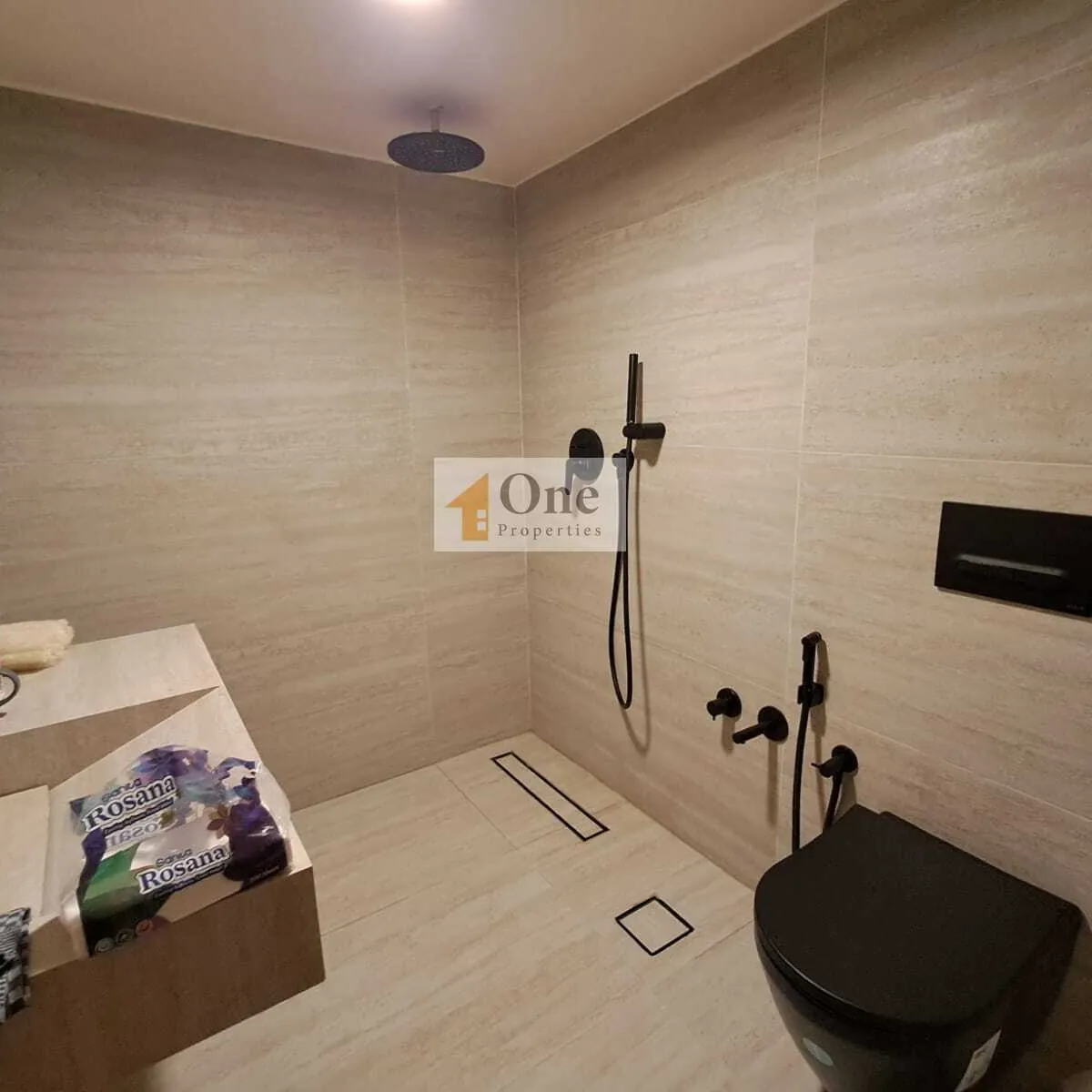 Fully Furnished Apartment For Sale In Jbeil Town — الصورة 3