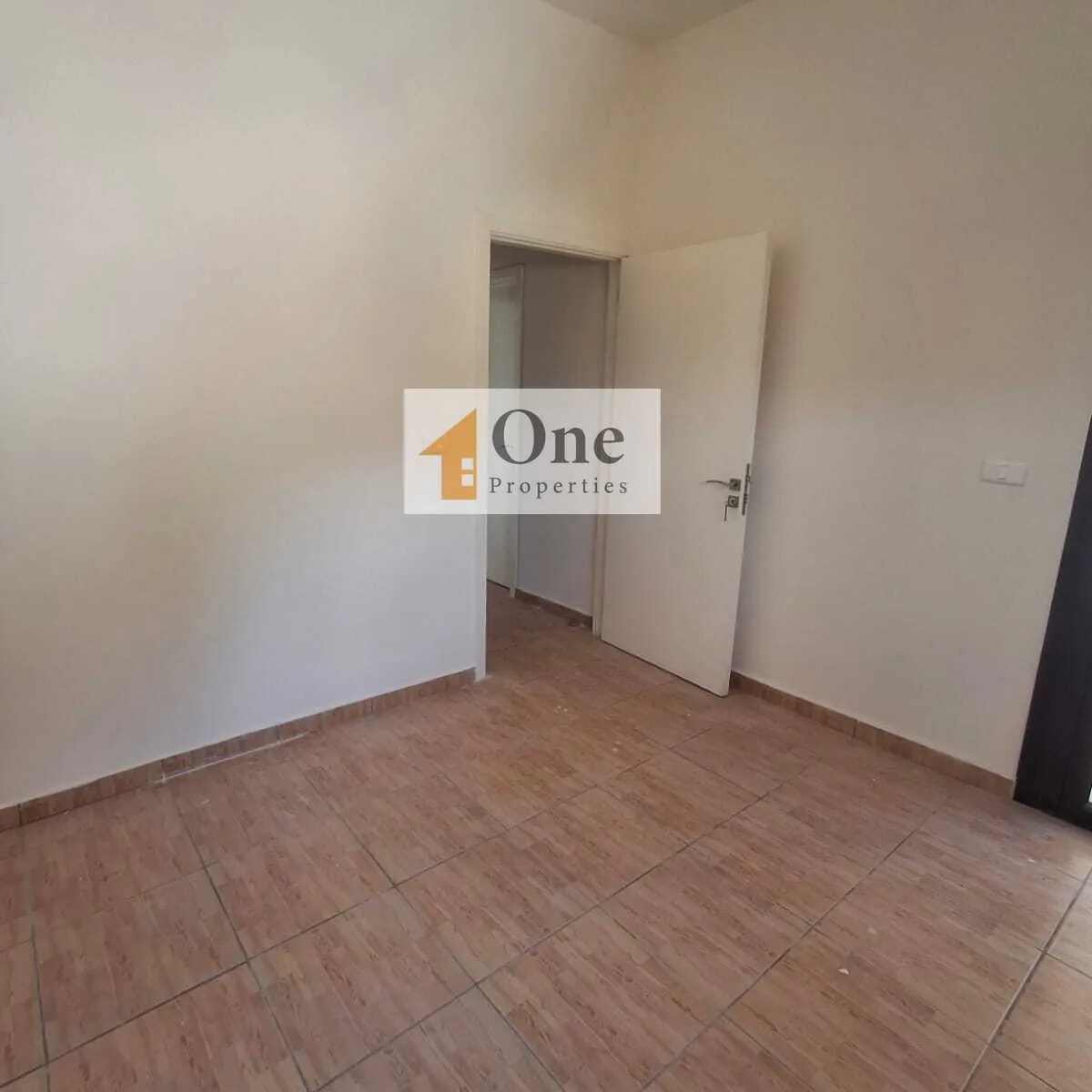 Brand New Apartment For Sale In Blat — الصورة 3