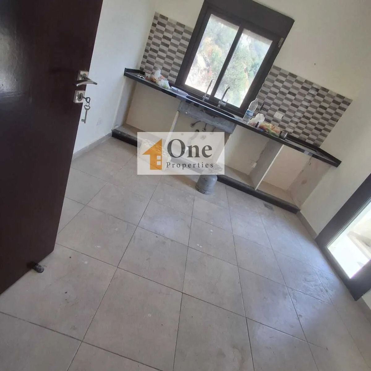 Brand New Apartment For Sale In Blat — الصورة 7