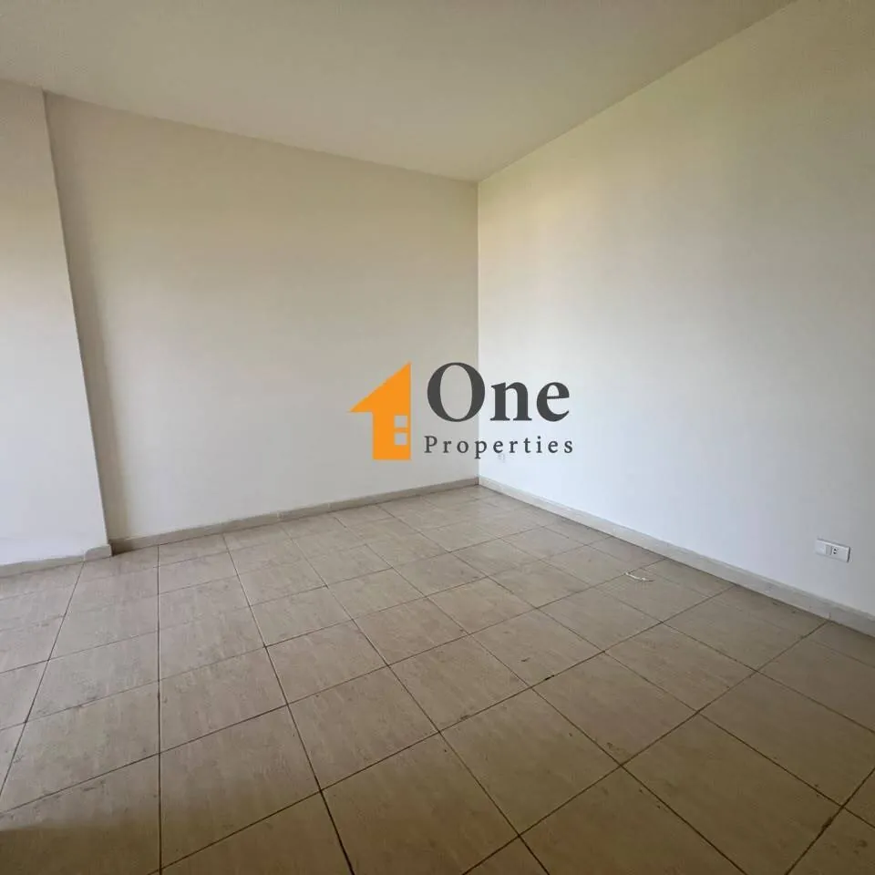 Brand New Apartment For Sale In Bouar — الصورة 2