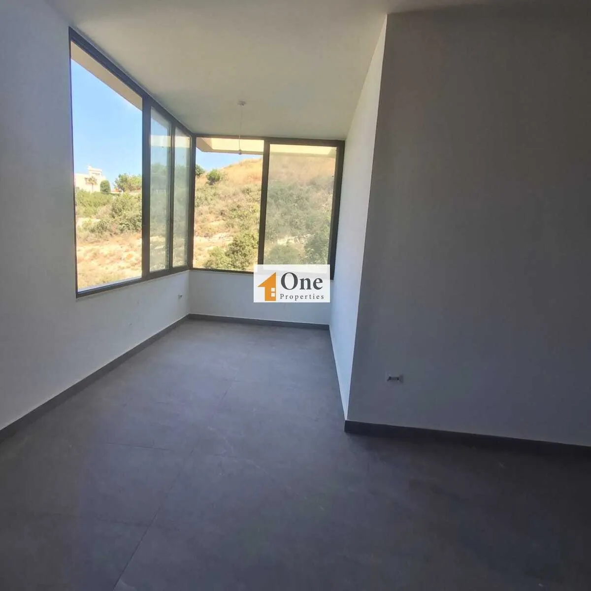 Apartments For Sale In Halat — الصورة 3