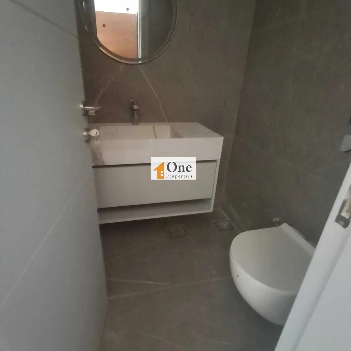 Apartments For Sale In Halat — الصورة 4