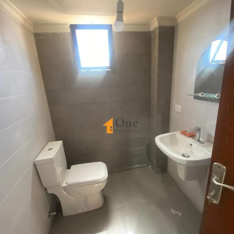 Apartment For Sale In Bauchrieh — الصورة 3