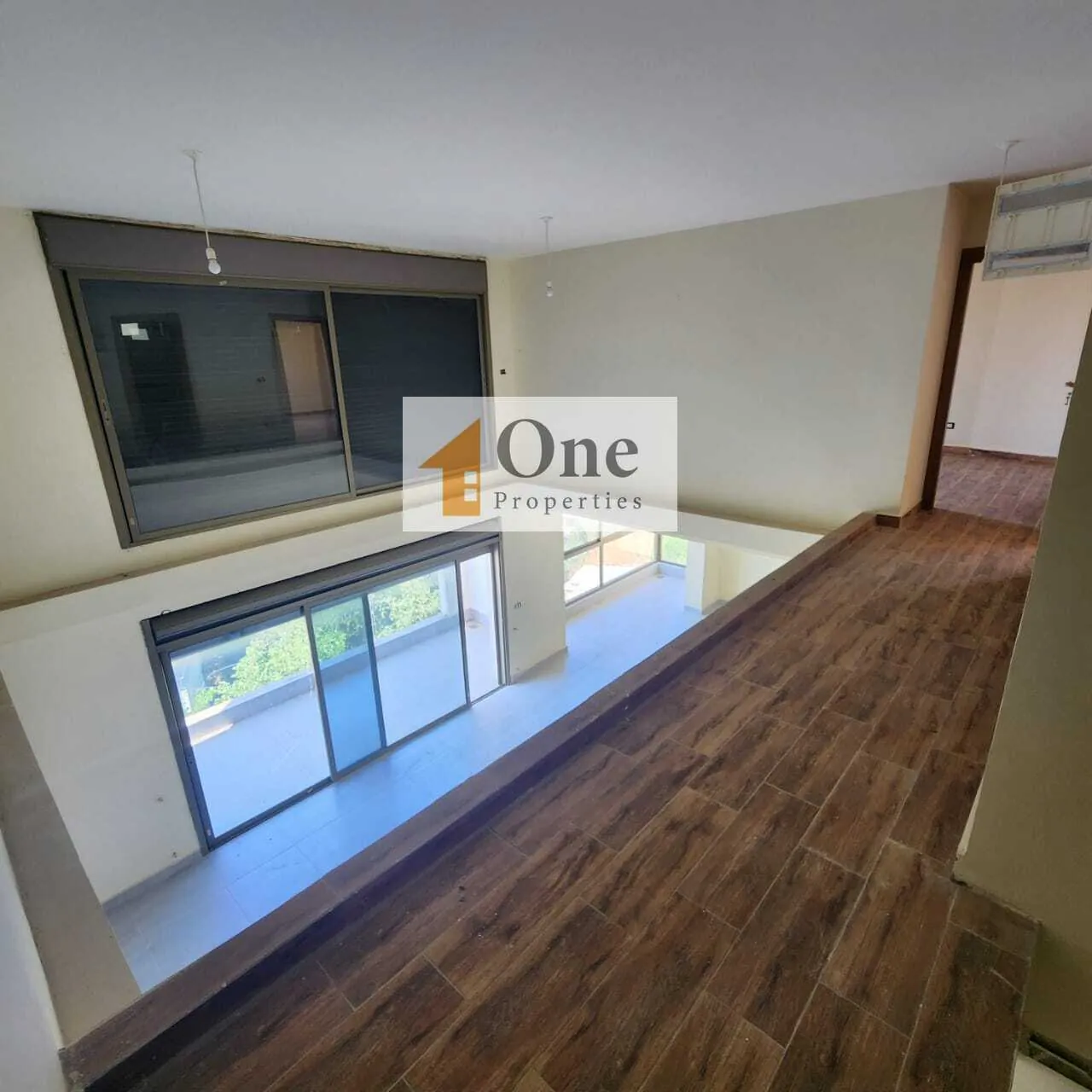 Triplex Apartment For Sale In Baabdat — الصورة 6