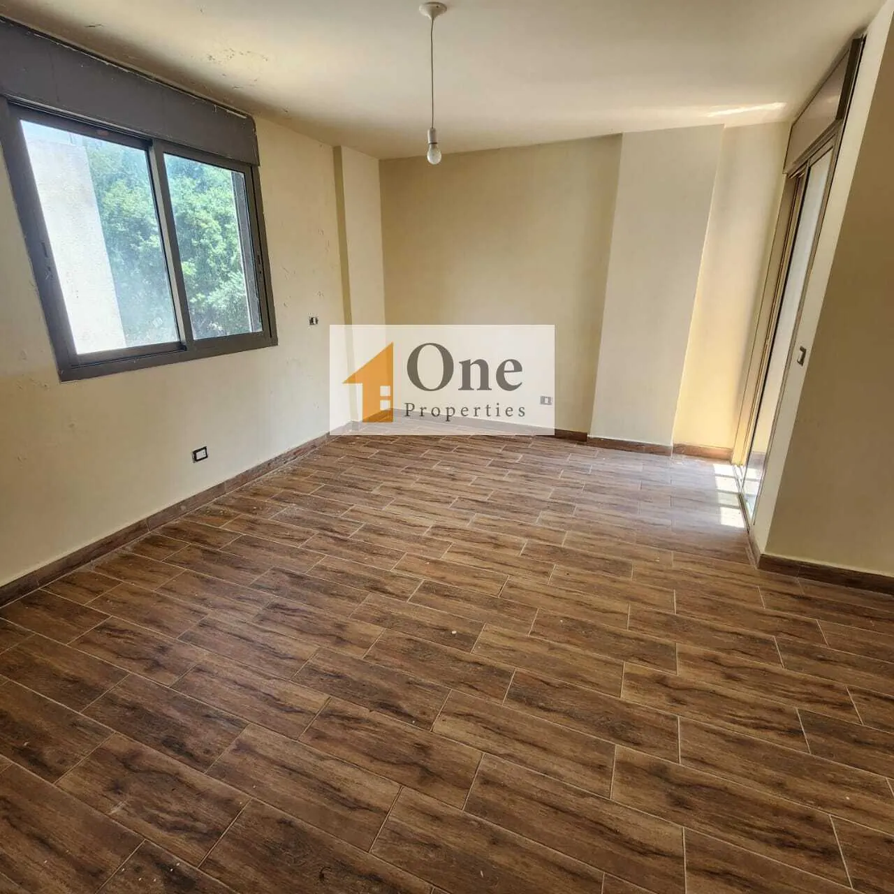Triplex Apartment For Sale In Baabdat — الصورة 8