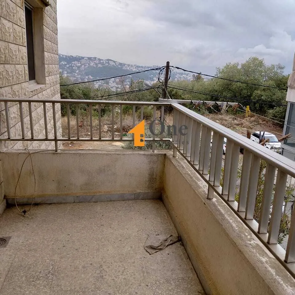 Apartment For Sale In Ballouneh — الصورة 6