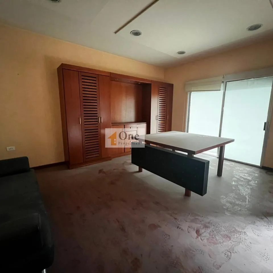 Office For Sale In Jounieh — الصورة 3