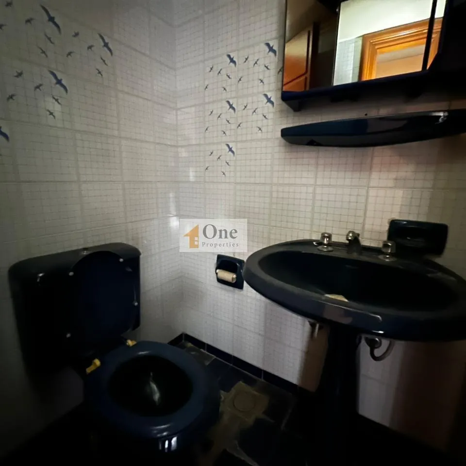 Office For Sale In Jounieh — الصورة 4