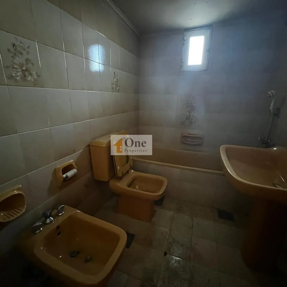 Office For Sale In Jounieh — الصورة 5